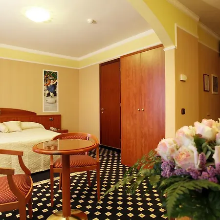מלון Boutique Puccini 4*